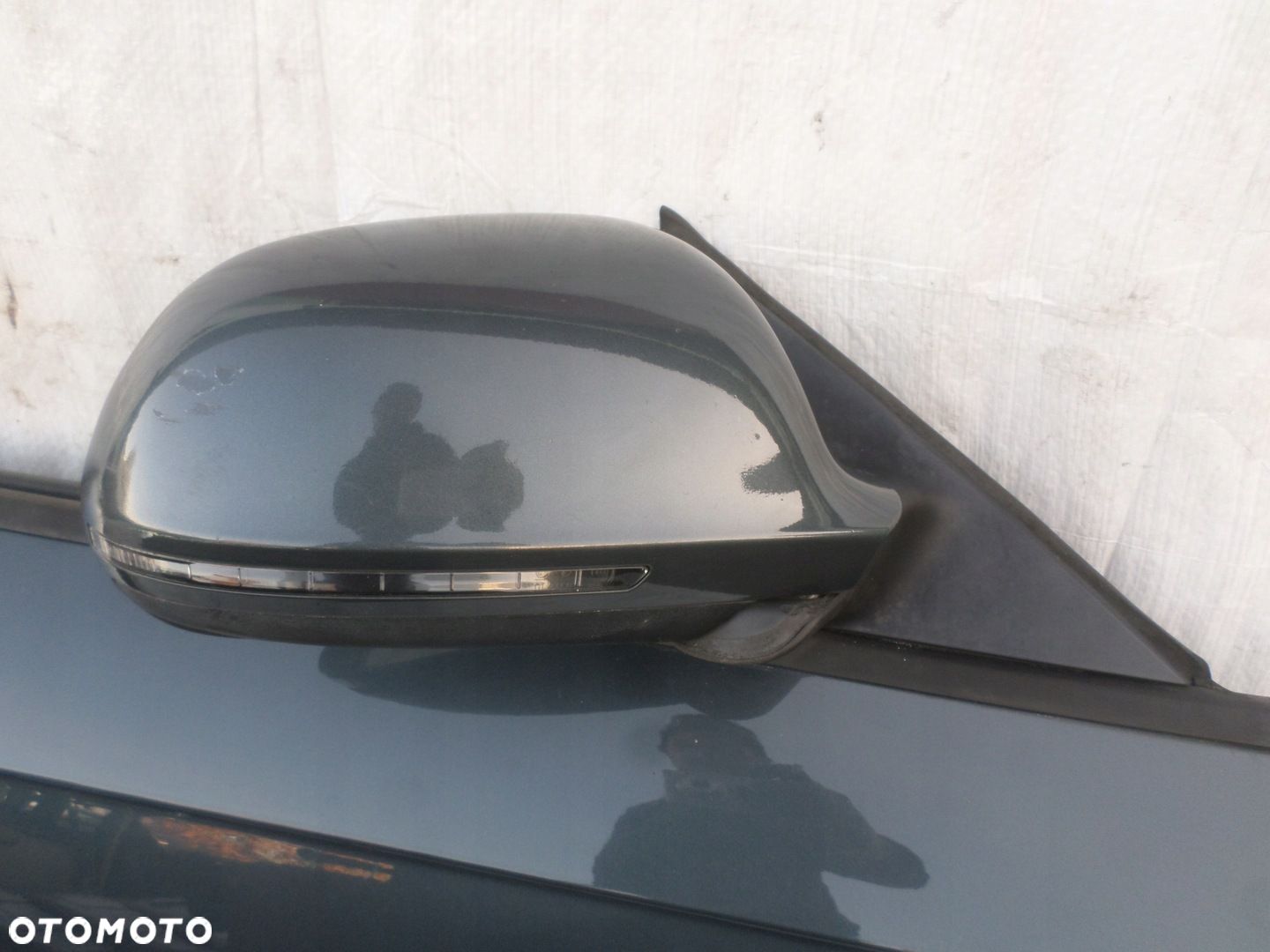 LUSTERKO PRAWE AUDI A3 8P LIFT CABRIO - 1