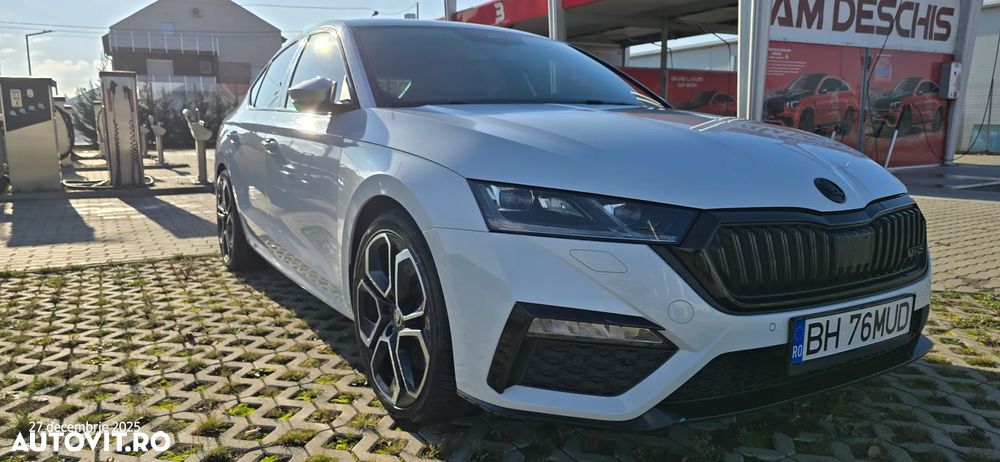 Skoda Octavia 2.0 TSI DSG RS - 2
