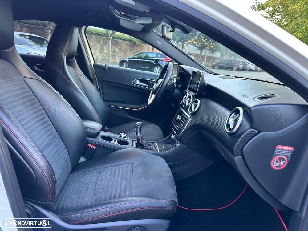 Mercedes-Benz A 180 d AMG Line - 54