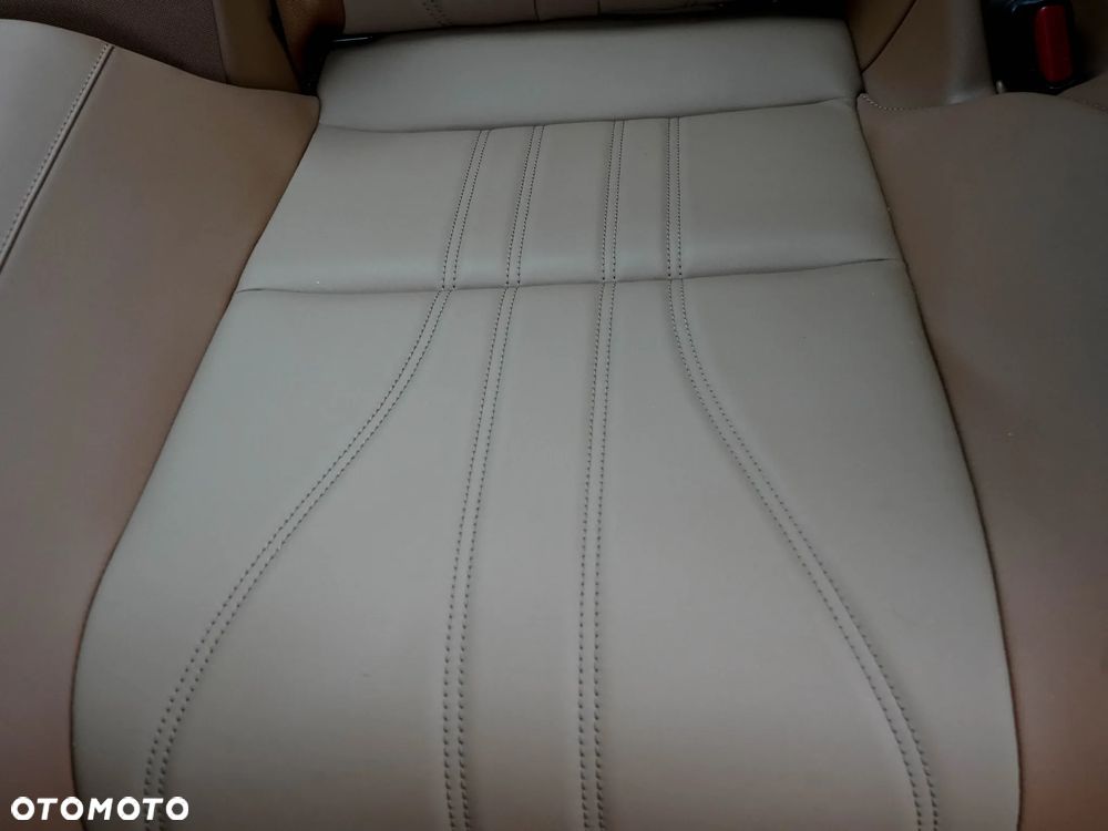 Lexus LC 500h Prestige - 32