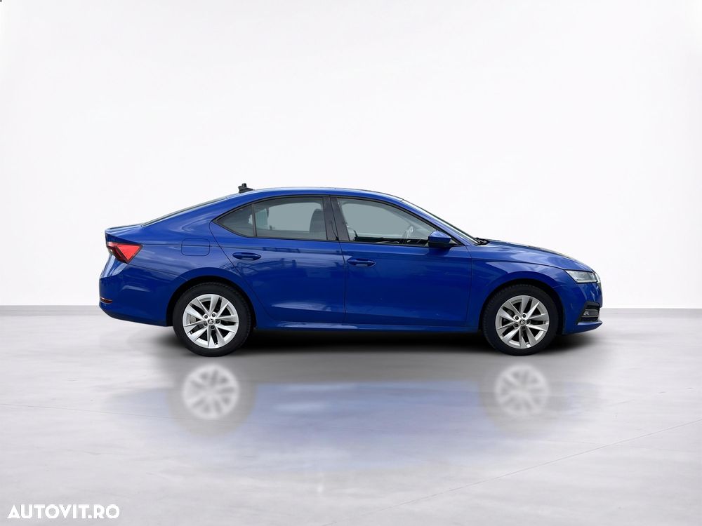 Skoda Octavia - 8