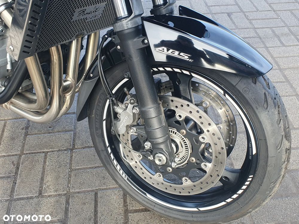 Suzuki Bandit - 17