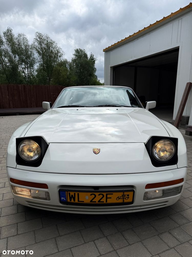 Porsche 944 3.0 S2 - 13