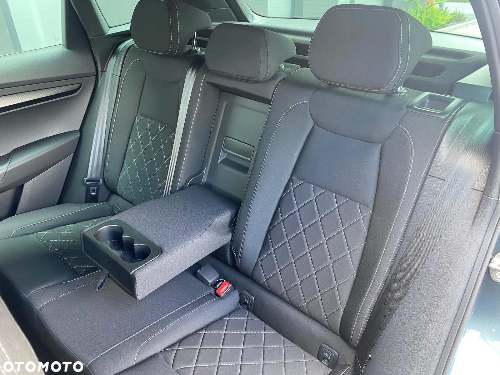 Skoda Karoq 2.0 TDI SCR 4x2 Sportline - 25