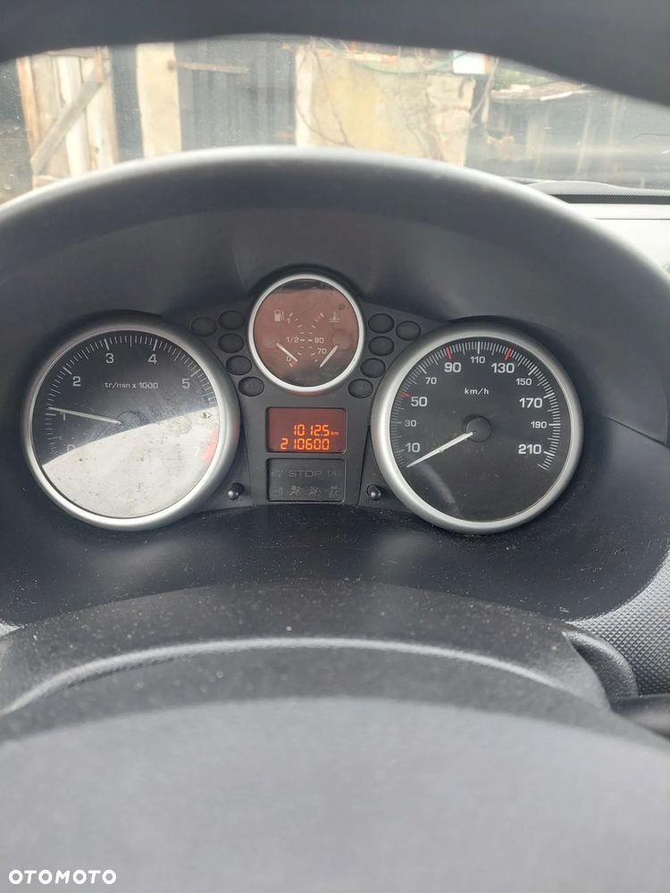 Peugeot 206 plus - 6