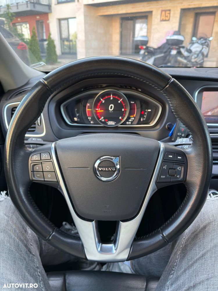 Volvo V40 - 12