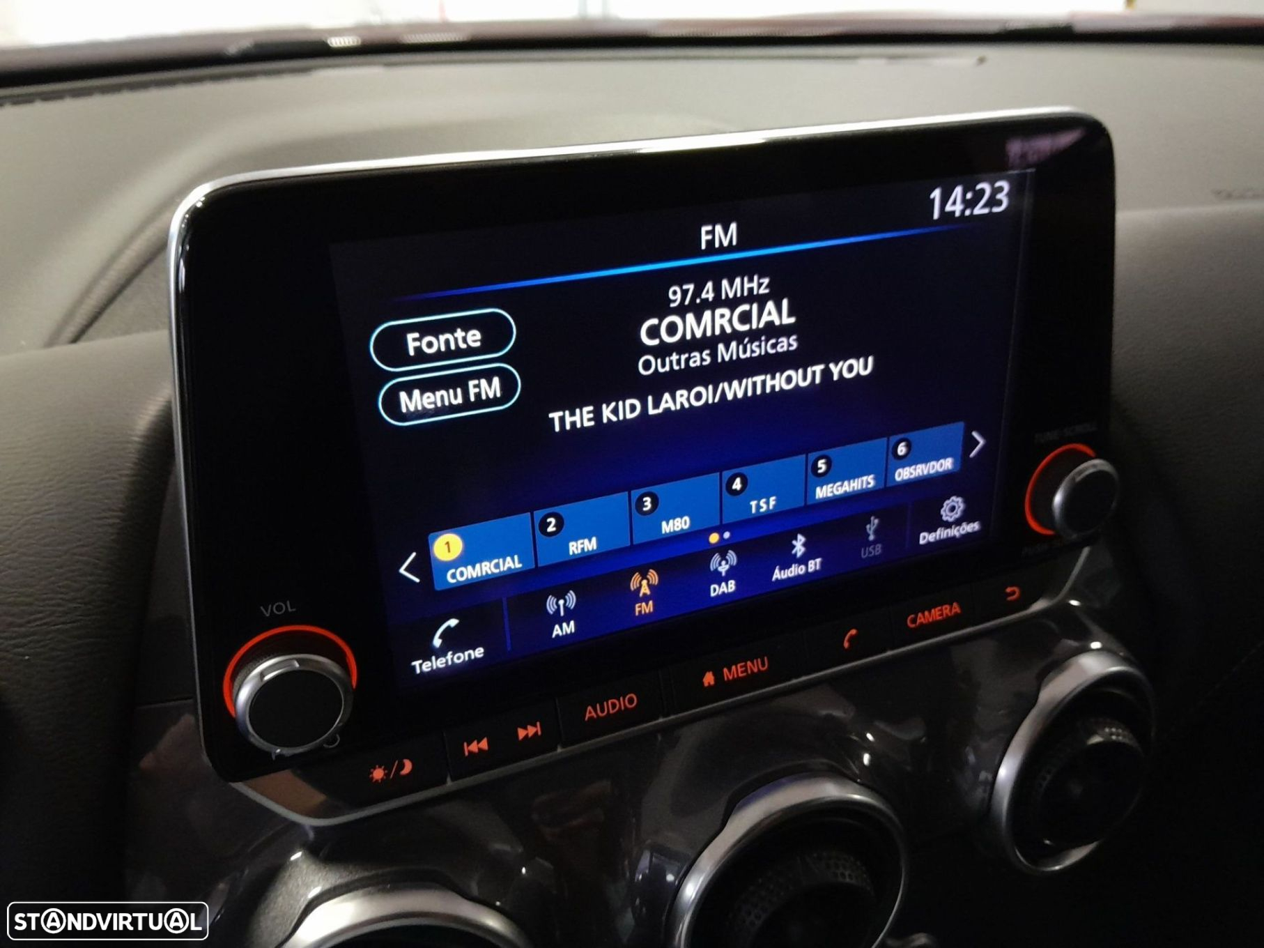 Nissan Juke 1.0 DIG-T N-Connecta NAV.+TwoTone NC - 13