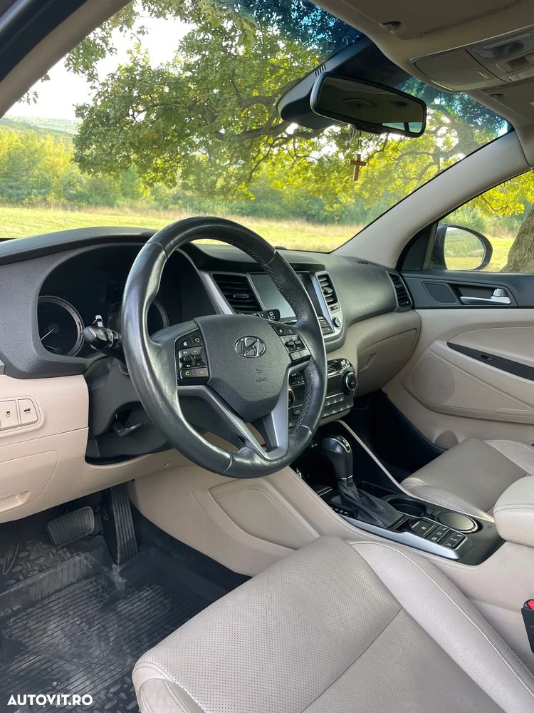 Hyundai Tucson 2.0 CRDI 4WD 6AT Luxury Pack+ - 6