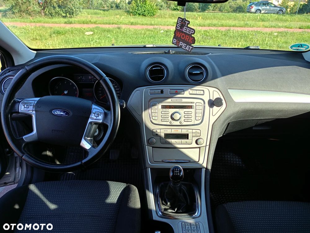 Ford Mondeo - 6