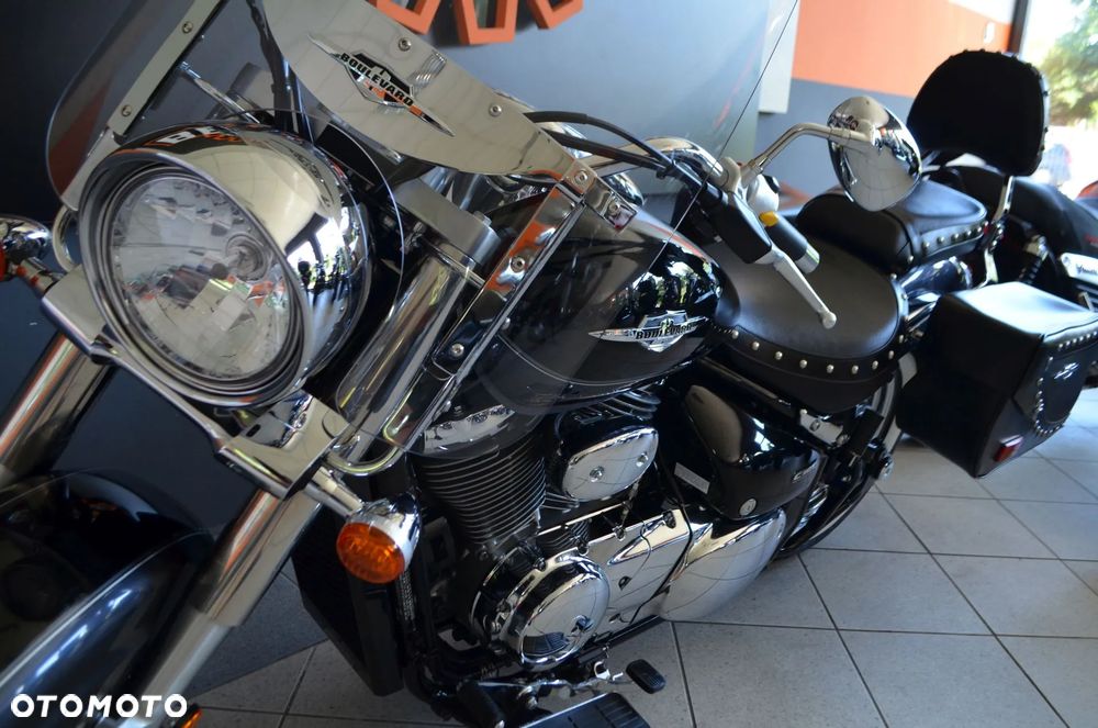 Suzuki VL 800 Volusia - Boulevard C50 - 29