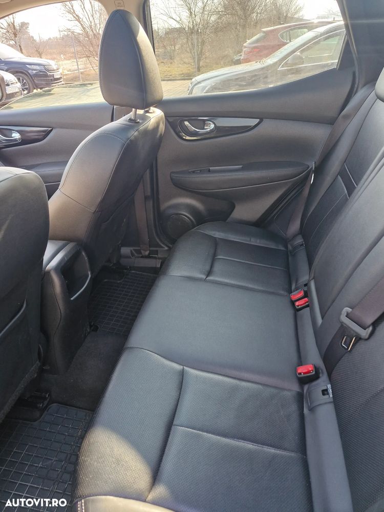 Nissan Qashqai 1.6 DCI TEKNA+ - 10