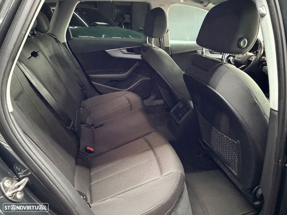 Audi A4 Avant 2.0 TDI S tronic quattro - 9