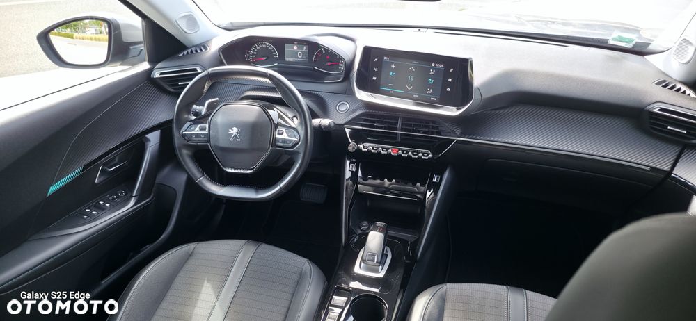 Peugeot 2008 1.5 BlueHDi Allure Pack S&S EAT8 - 25