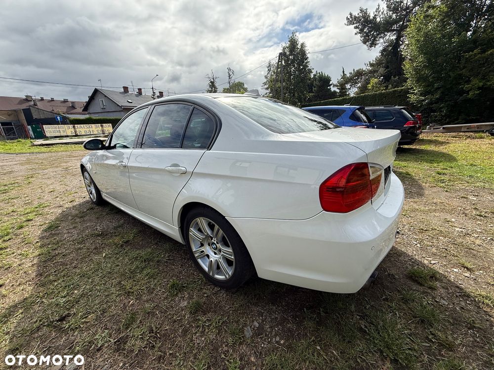 BMW Seria 3 - 12
