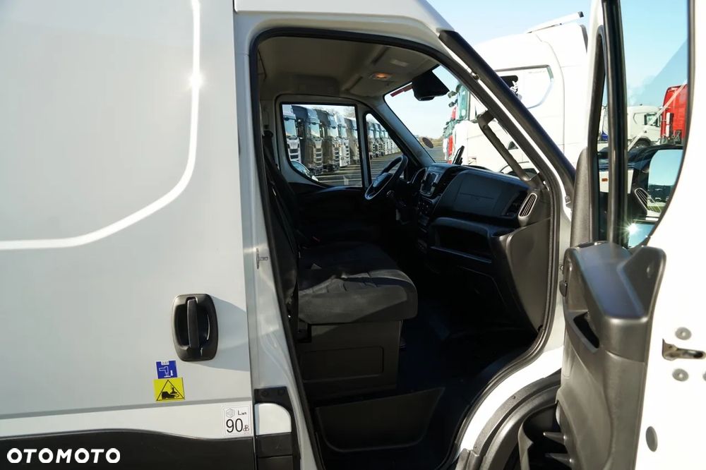 Iveco DAILY 70-180 / PODNOŚNIK KOSZOWY - 16 m / BLASZAK + ZWYŻKA  ELEVATEUR / 200 kg - 37