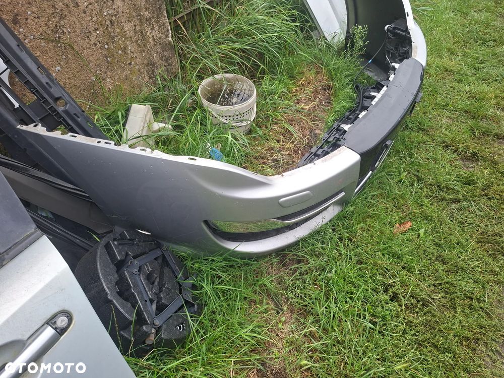 RENAULT LAGUNA III LIFT 10R ZDERZAK PRZEDNI PRZÓD TED69 - 2