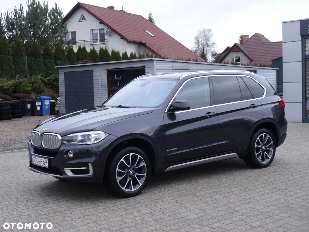 BMW X5 xDrive30d - 7