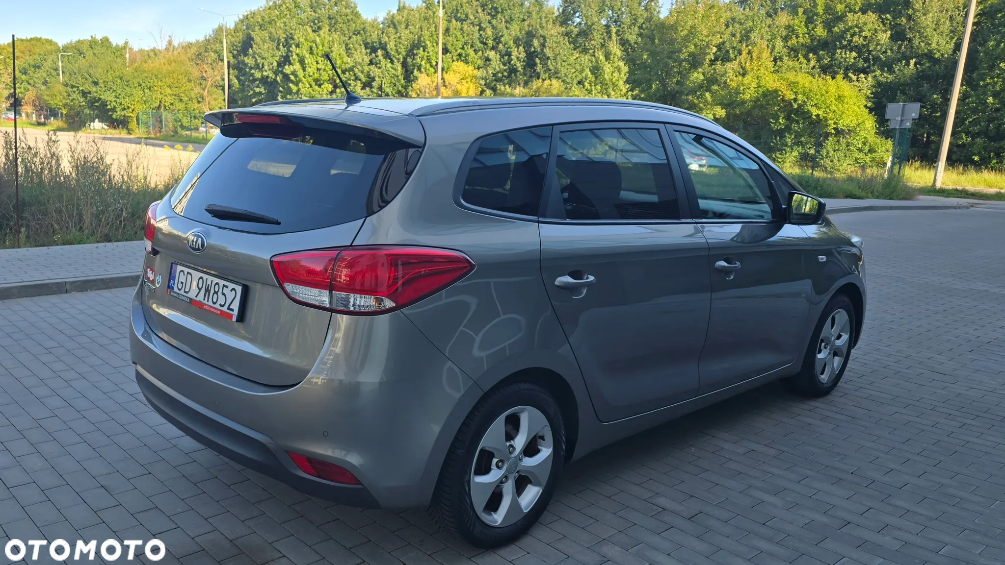 Kia Carens 1.6 GDI Edition 7 - 6