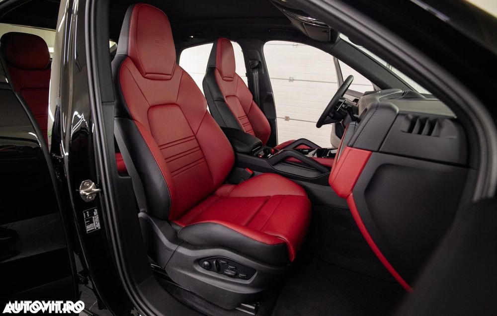 Porsche Cayenne Coupe - 14