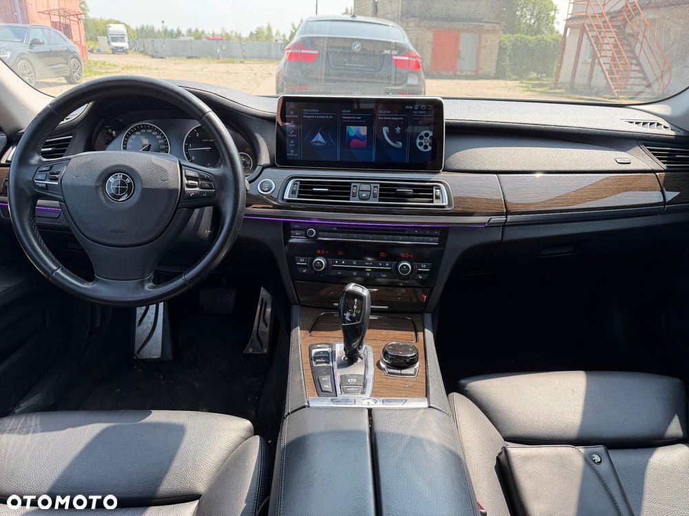 BMW Seria 7 730Ld - 15