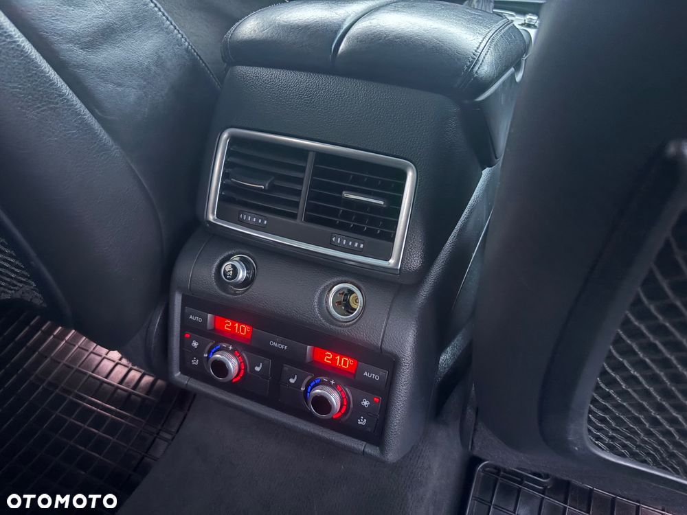 Audi Q7 - 32