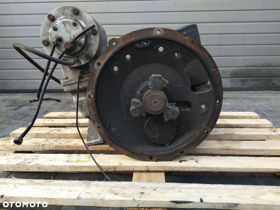 Sprężarka śrubowa Compair 1322 0673 - 2