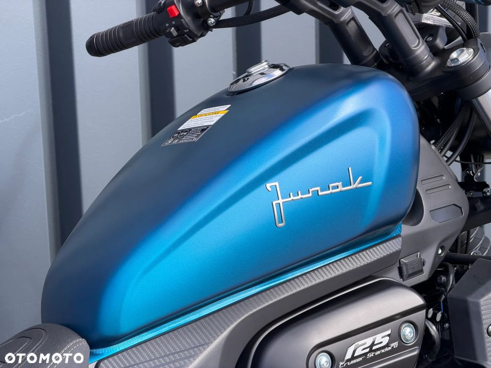 Junak M18 - 18