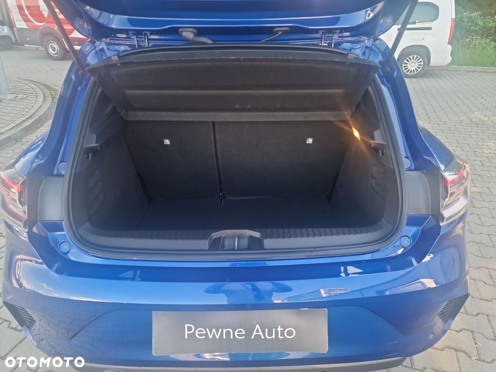 Renault Clio - 11