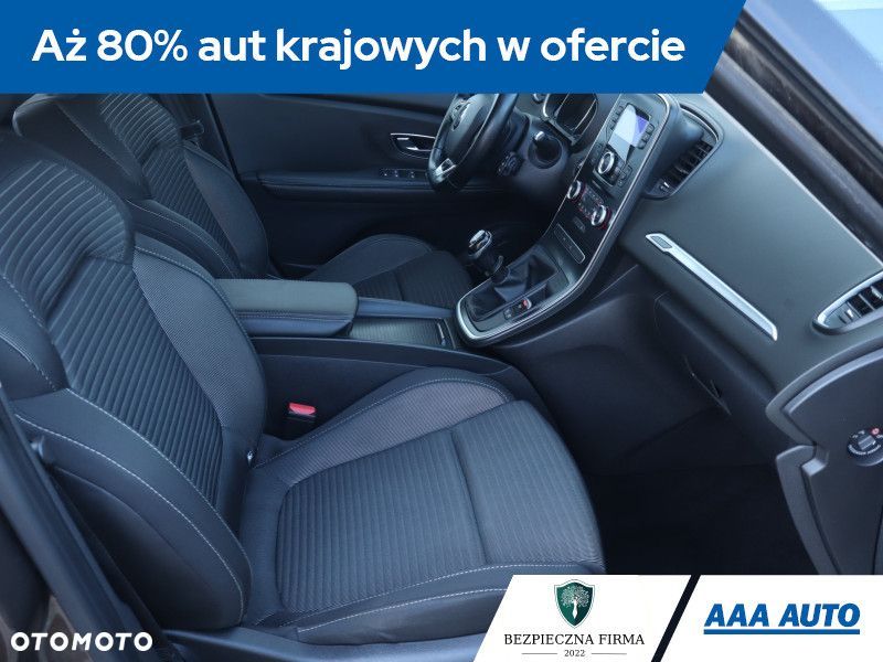 Renault Grand Scenic - 11