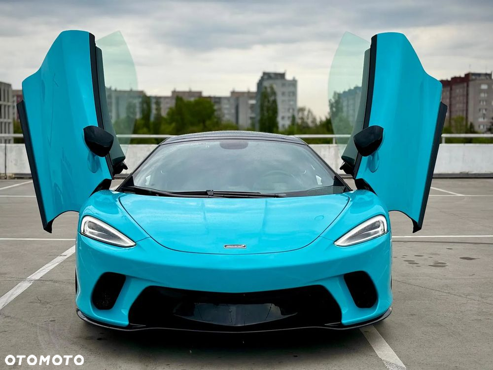 McLaren GT - 28