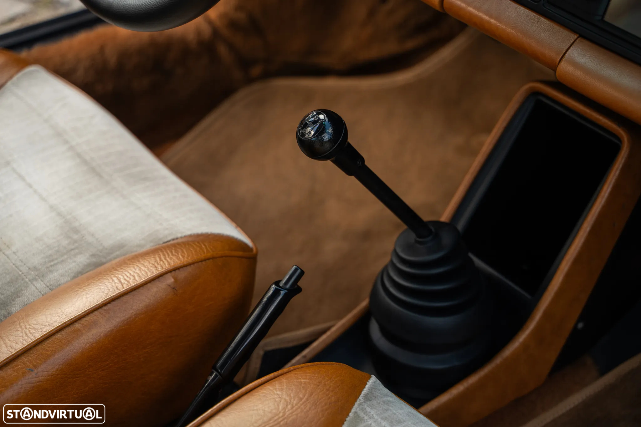 Porsche 911 Série G - 15