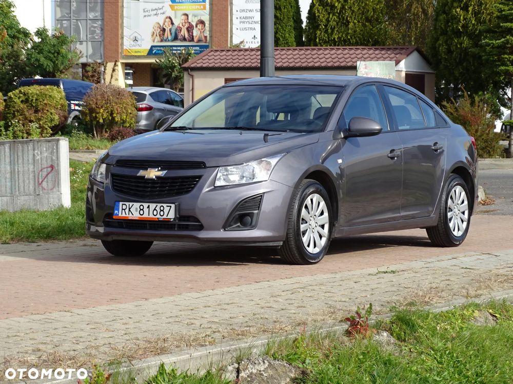 Chevrolet Cruze - 17