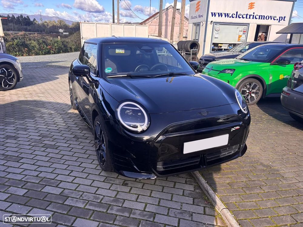 MINI 3 Portas Cooper SE JCW - 2