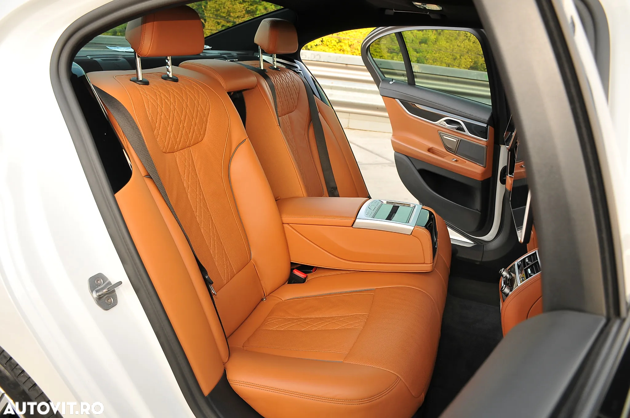BMW Seria 7 740d xDrive - 15