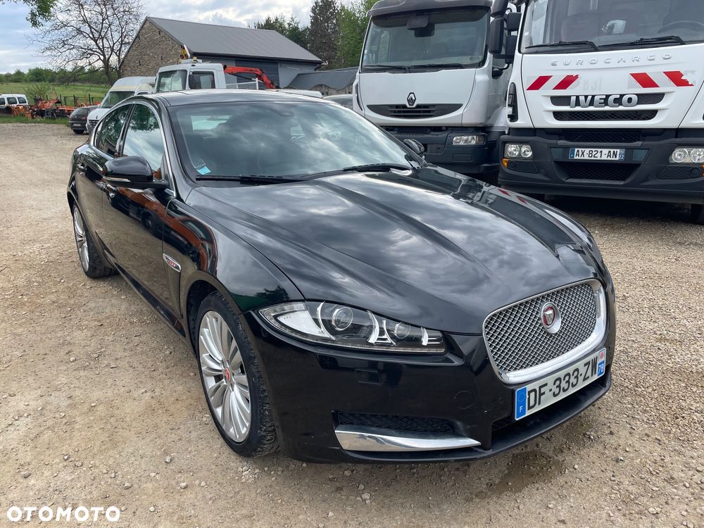 Jaguar XF - 5