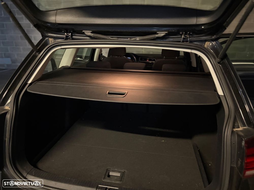 VW Golf Variant 1.6 TDi Confortline - 5