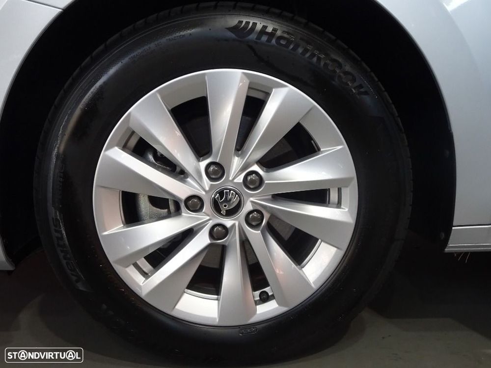 Skoda Octavia Break 1.5 TSI mHEV DSG - 37