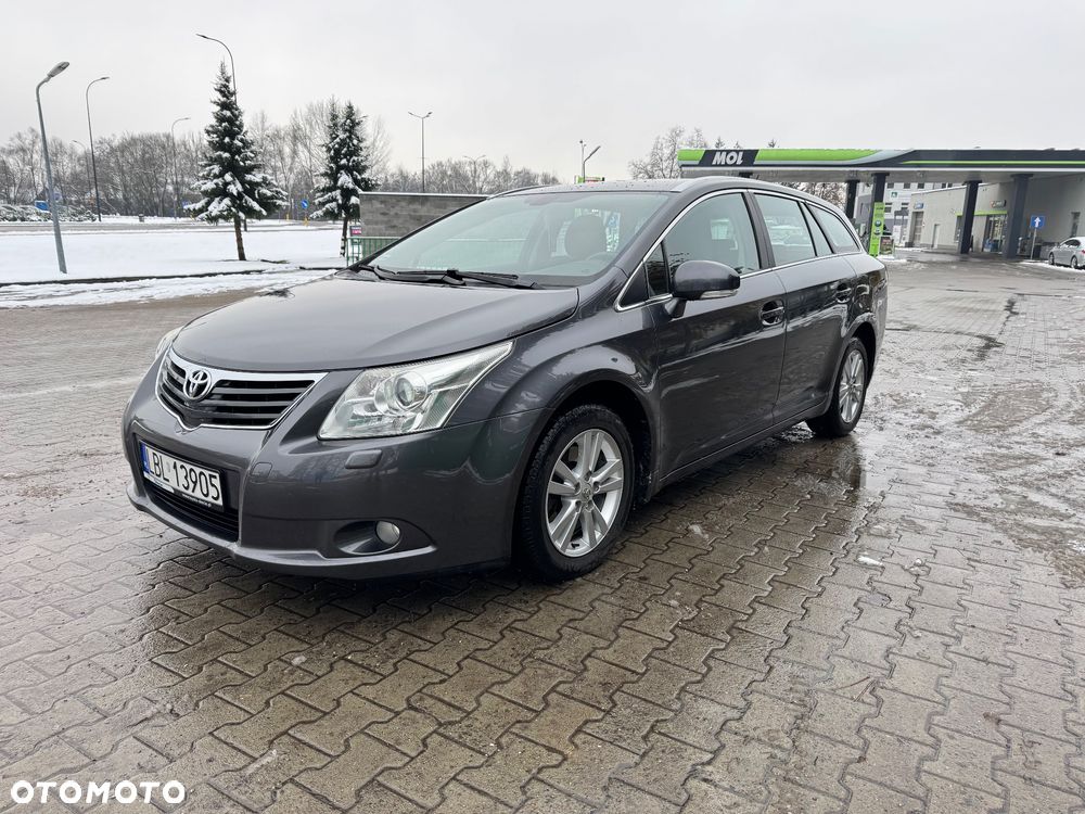 Toyota Avensis 1.8 Sol EU5 - 3