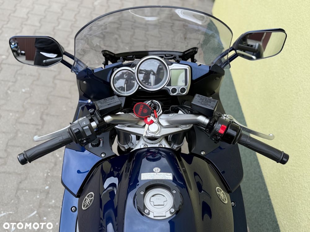 Yamaha FJR - 34