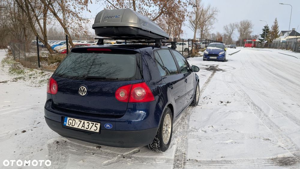 Volkswagen Golf 1.9 TDI DPF Comfortline - 3