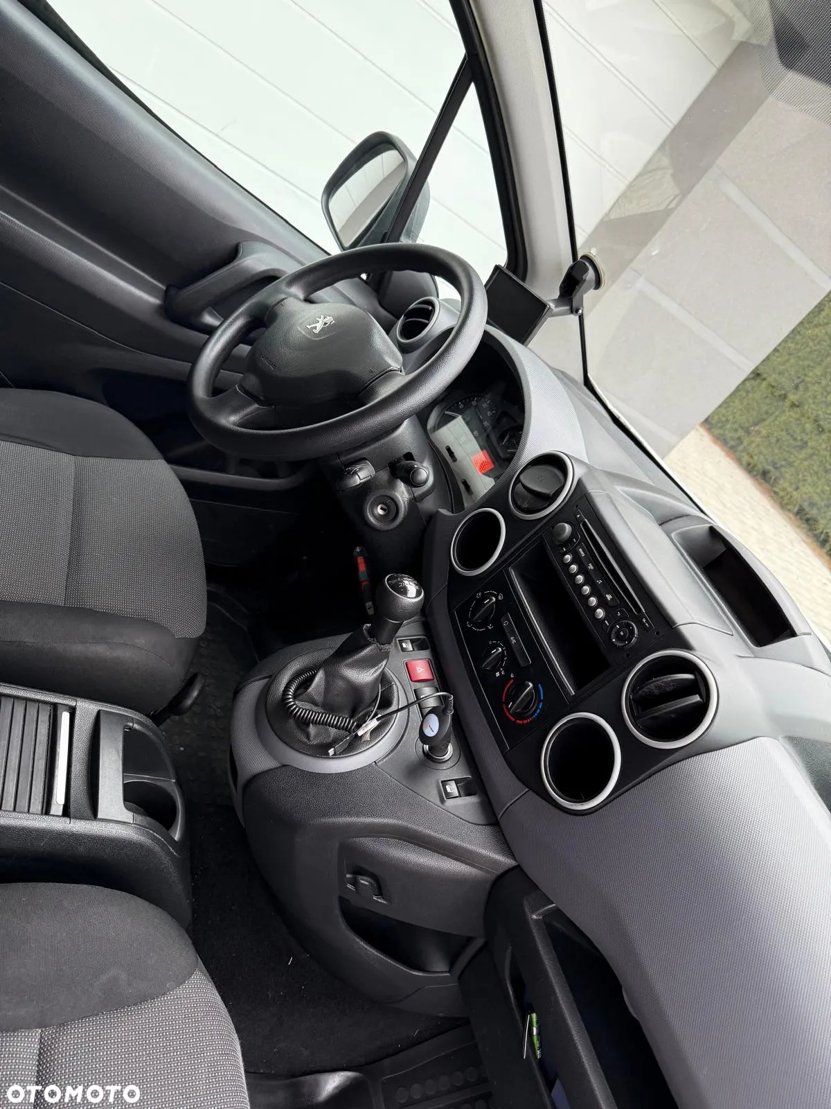 Peugeot Partner 1.6 BlueHDi L2 Pro (bryg.) - 26