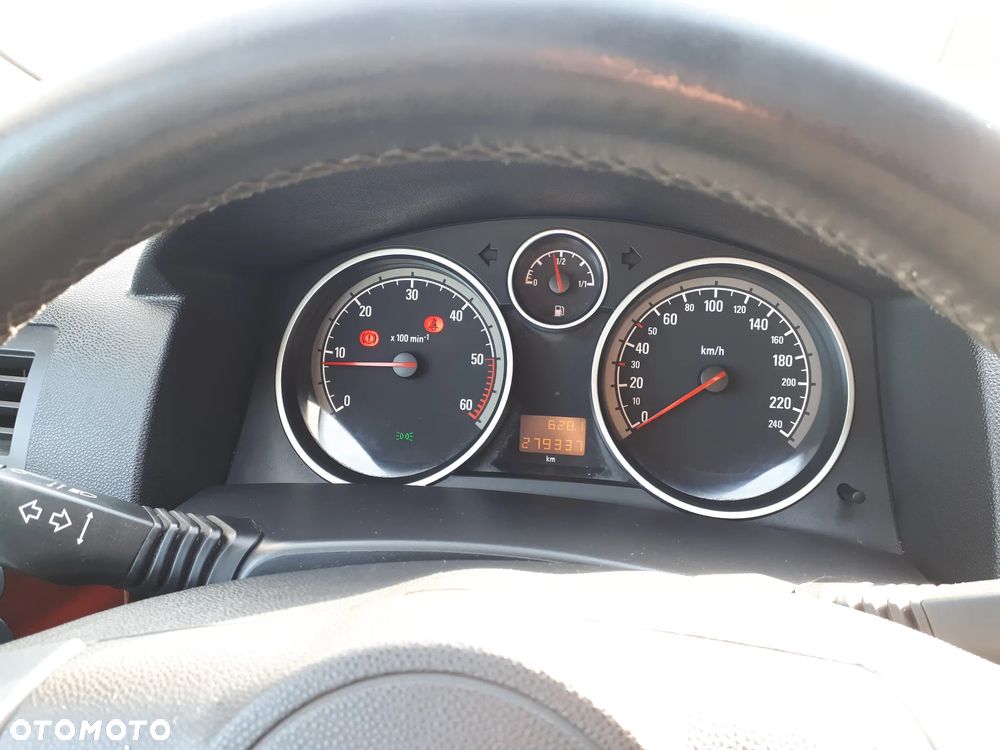 Opel Astra - 2
