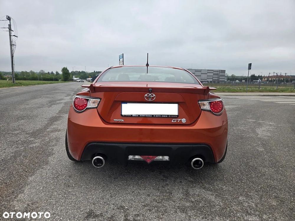 Toyota GT86 2.0 Premium (tem) - 6