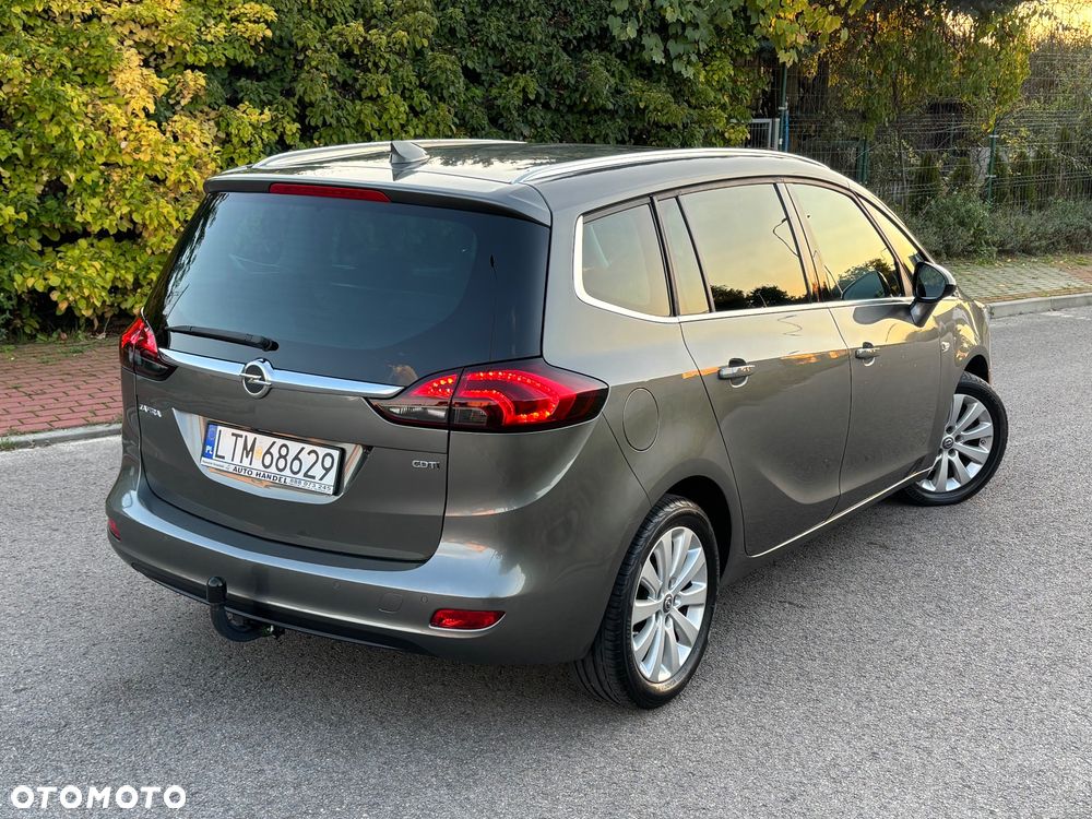 Opel Zafira - 26