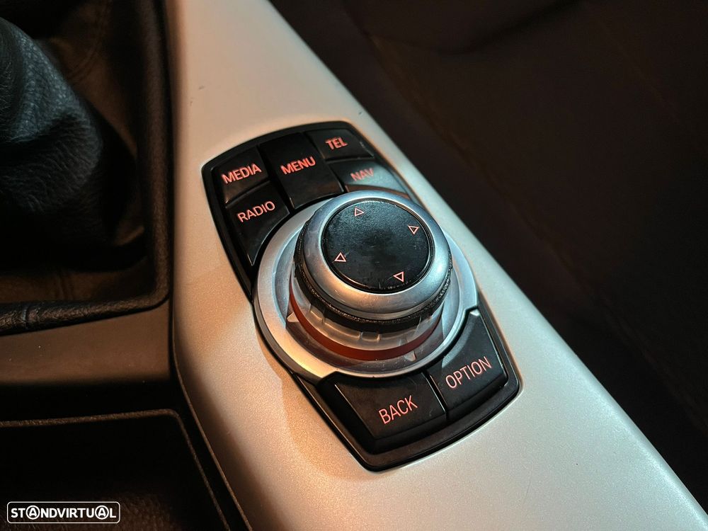 BMW 116 d Advantage - 27