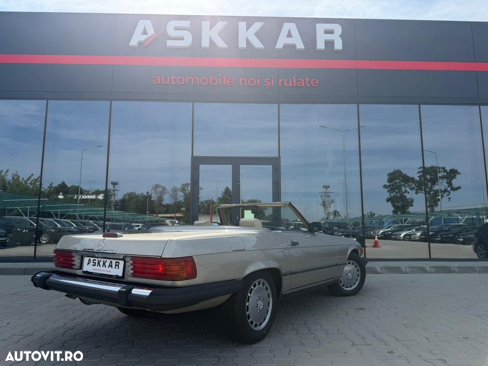 Mercedes-Benz SL - 9