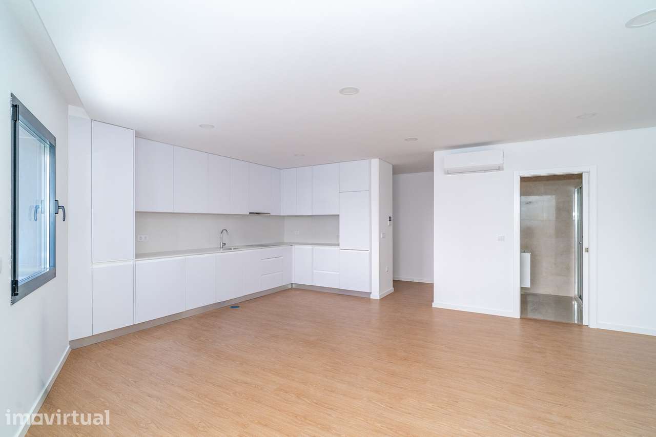 Apartamento T1+1 Novo com Suíte, 1 Lugar de Estacionamento, em Aveiro. - Grande imagem: 3/12