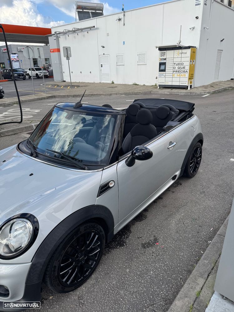 MINI Cabrio Cooper D - 7