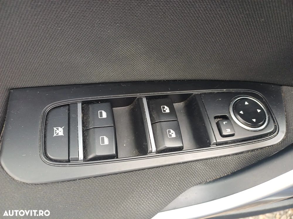 Kia XCeed 1.5 T-GDI 6MT Style - 13