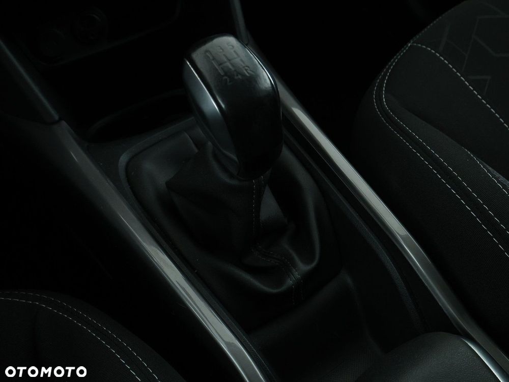 Peugeot 2008 - 14